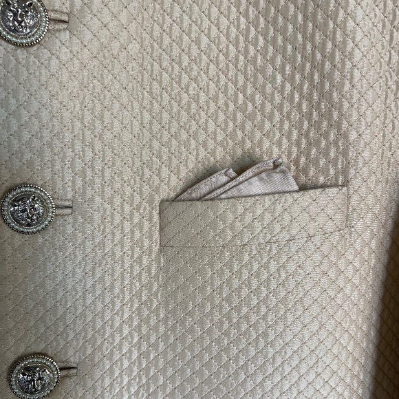 Sabyasachi Sherwani and Shawl - Picture 4 of 12